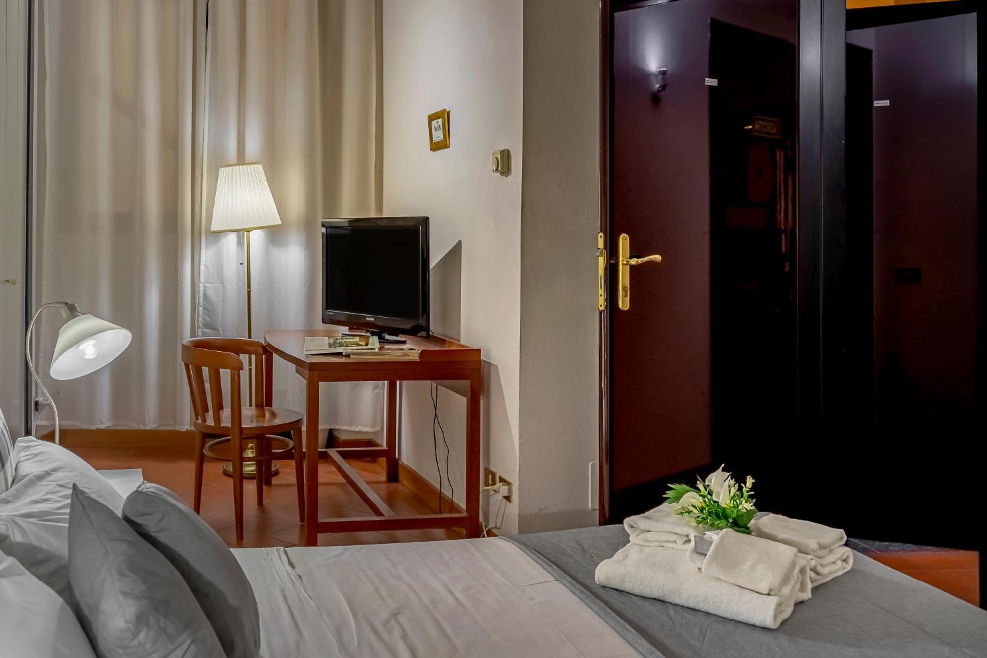 Hotel Santa Croce Exclusive Florencia Exterior foto